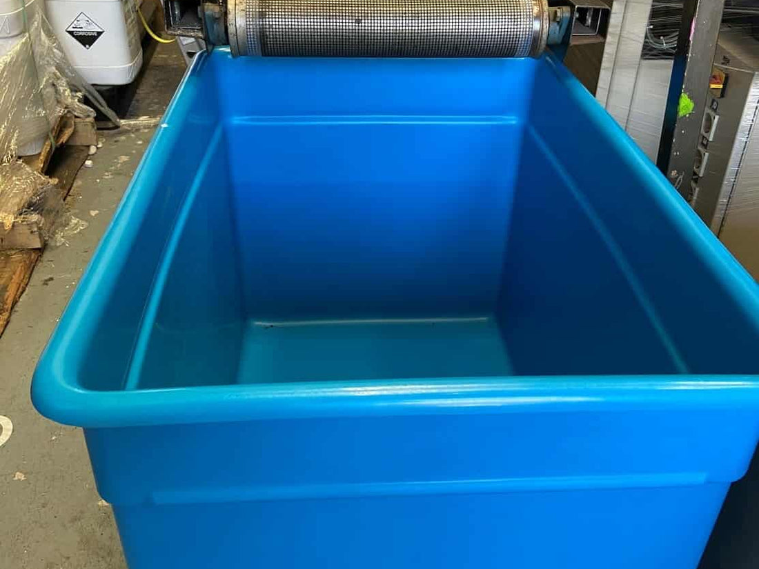 Garment Catch Bin