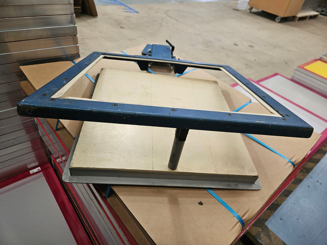 16"x 16" Jacket Hold Down Pallet for M&R
