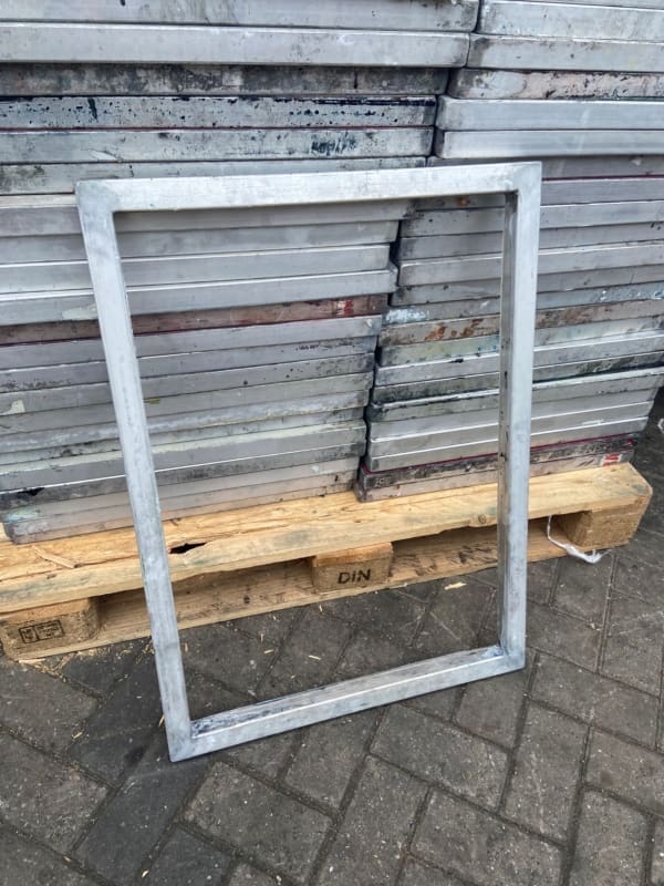 Used Aluminium Screen With New Mesh 23" x 31" / 58cm x 79cm - Made To Order