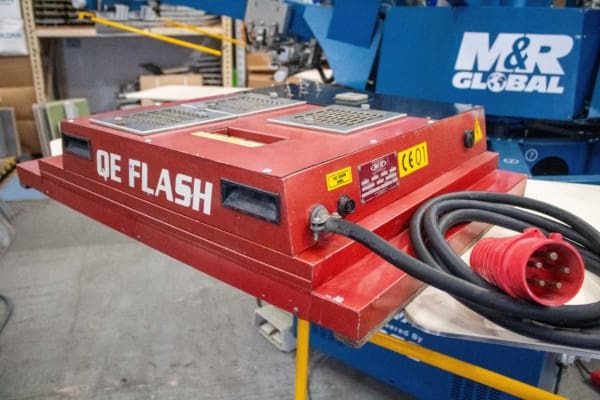 Used M&R QE Quartz Flash Unit - Image 5