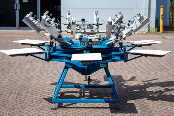 Used M&R 6 Colour 6 Station Chameleon Manual Press with Side Air Clamps - Image 2